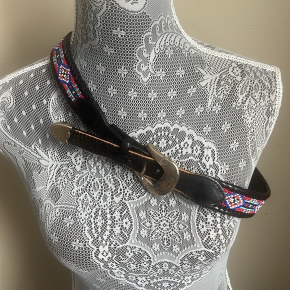 Vintage Eddie Bauer Beaded Leather Belt Braided Edges Black Silver Size 34 - Picture 3 of 9